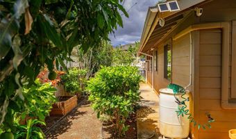 94-524 Mehe Pl, Waipahu, HI 96797