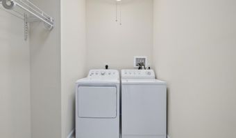 184 Windsor Dr, Auburn, NH 03032