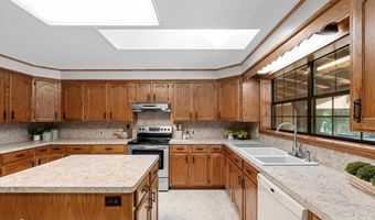 3260 E Linton Rd, Benton, LA 71006