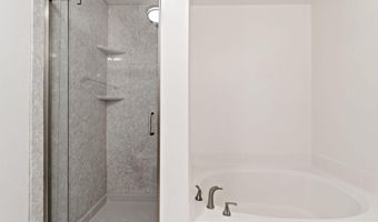 6601- I THACKWELL Way 3-I, Alexandria, VA 22315