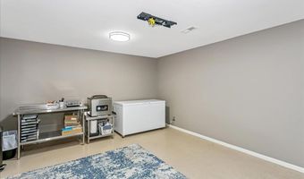 6070 SW Santa Fe Lake Rd, Augusta, KS 67010