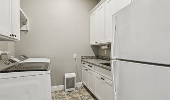 132 Wood Vly, Adkins, TX 78101