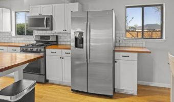 940 Curtis Pl, Fernley, NV 89408