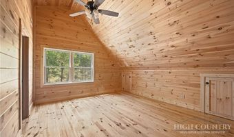 167 Apple Cove Rd, Banner Elk, NC 28604