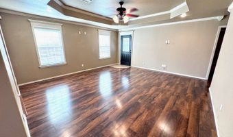 706 Cedar Ridge Dr, McAlester, OK 74501