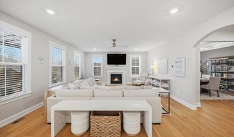 321 Crest Ln, Adams Twp., PA 16046