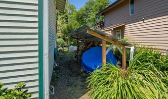 9465 Third St, Bay City, OR 97107