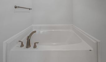 19849 Redhawk Dr, Athens, AL 35611