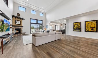 912 Holstein Ct, Gardnerville, NV 89460