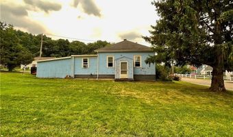 66 Sherry Ave, Bristol, RI 02809