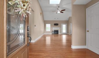 3040 Clifford Ave, Ashville, OH 43103