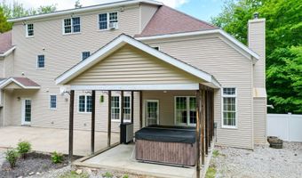 244 Rolling Ridge Rd, Bartlett, NH 03812