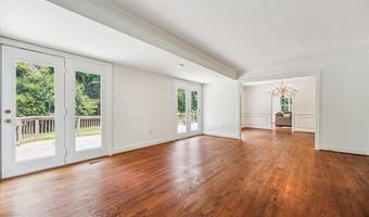 8201 HECTIC HILL Ln, Rockville, MD 20854