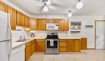 5406 Big Bow Rd, Fitchburg, WI 53711