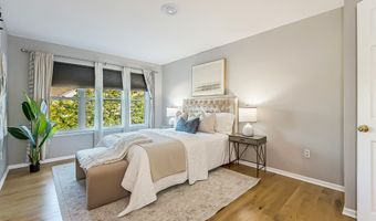 3532 Meadow Grove Trl, Ann Arbor, MI 48108