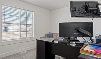 1641 Petersburg, Chubbuck, ID 83202