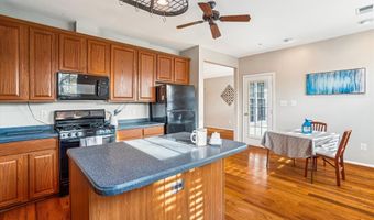 15610 EVERGLADE Ln E202, Bowie, MD 20716