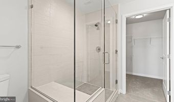 8300 WISCONSIN Ave 1B-1-423, Bethesda, MD 20814