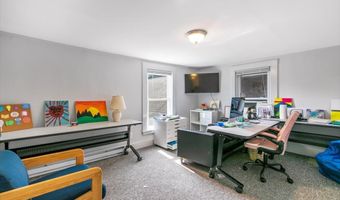 190 Maple St, Branford, CT 06405