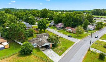 303 Scott St, Athens, TN 37303
