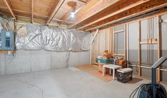 10604 MAPLECREST Ln, Potomac, MD 20854