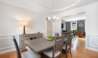 4 Morning Star Ct, Lincoln, RI 02865