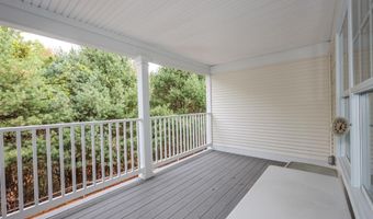 4 Bow Center Rd F2, Bow, NH 03304