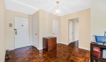 235 Garth Rd Unit E5i, Scarsdale, NY 10583