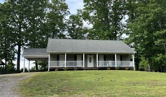 135 Central Ave, Benton, TN 37307