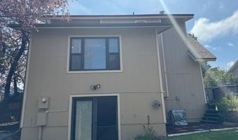 1020 Carriage Ln, Casper, WY 82609