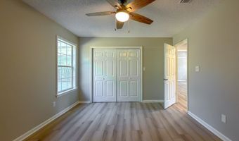 206 Riverchase Dr, Bainbridge, GA 39819