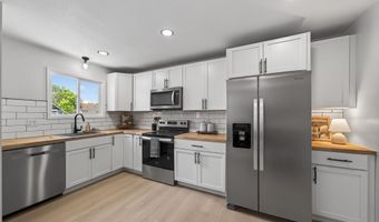 1617 COPPERVILLE Rd, Cheyenne, WY 82001