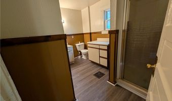 564 Carroll St, Akron, OH 44304