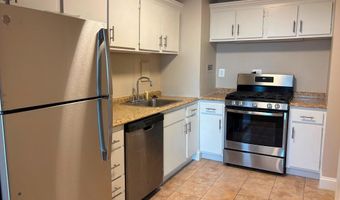 2030 N ADAMS St 1008, Arlington, VA 22201