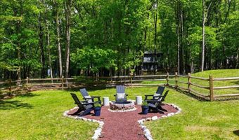 74 Byron Ln, Albrightsville, PA 18210