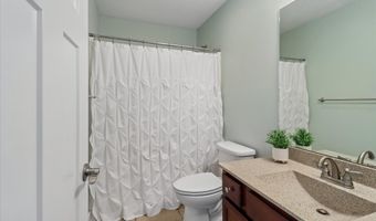 1706 Court St, Adel, IA 50003
