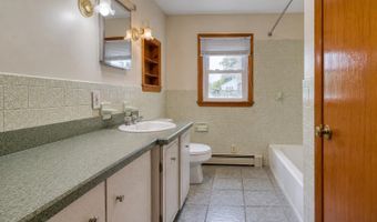 23 Riverlake St, Alton, NH 03810