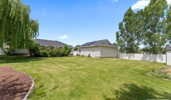 3835 S Taylorview Ln, Ammon, ID 83406