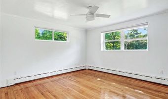 15 Highland Rd, Glocester, RI 02814