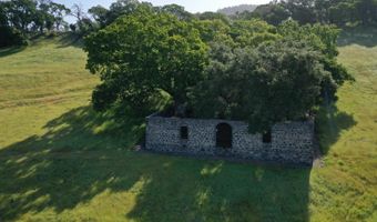 208 Ursuline Rd, Santa Rosa, CA 95403