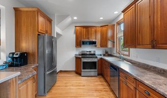 3547 N WINDWARD Ln, Appleton, WI 54911