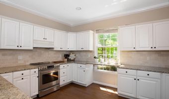 13 Mill Plain Road Cutoff, Danbury, CT 06811