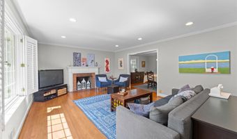 5121 BALTAN Rd, Bethesda, MD 20816