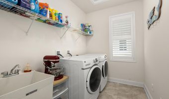 34017 SMITHS POINT Ln, Lewes, DE 19958