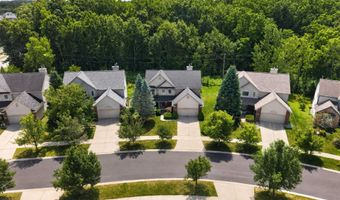 392 Sedgewood Ln, Ann Arbor, MI 48103