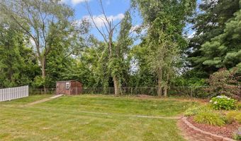 100 Windsor Dr, Alton, IL 62002