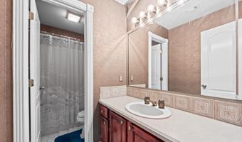 526 N 2nd St, Bay St. Louis, MS 39520