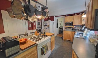 21 Howard St, Brattleboro, VT 05301