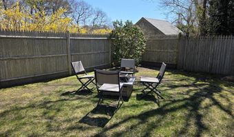 169 Gosnold St, Barnstable, MA 02601