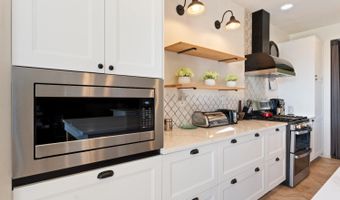 871 Niguel St, Oceanside, CA 92057
